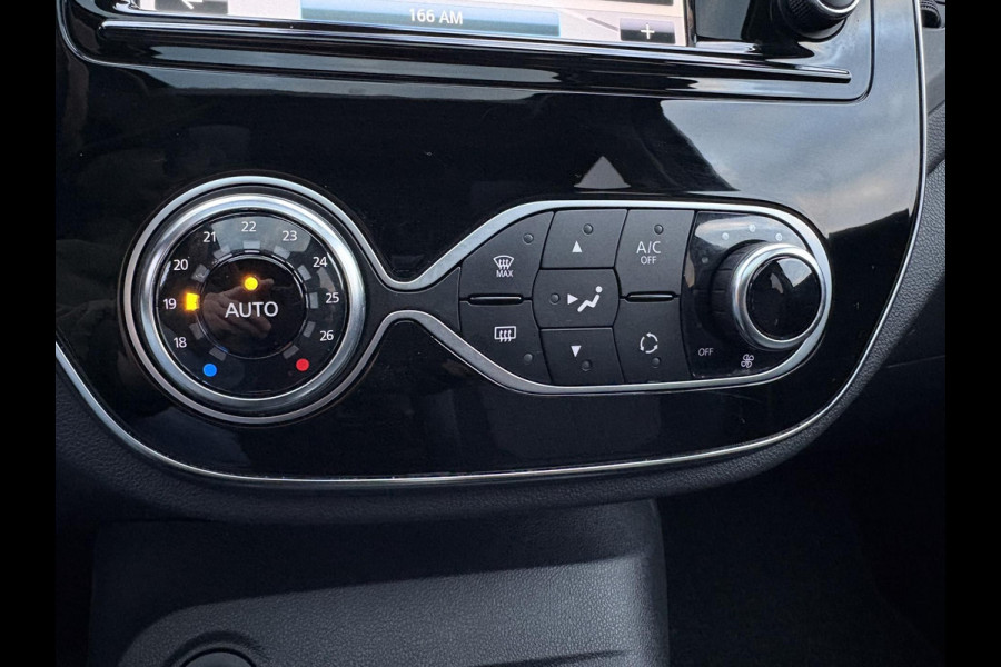 Renault Captur 1.3 TCe Intens | Pano, Navi, PDC, Trekhaak, Cruise, Climate | Dealeronderhouden | NAP |