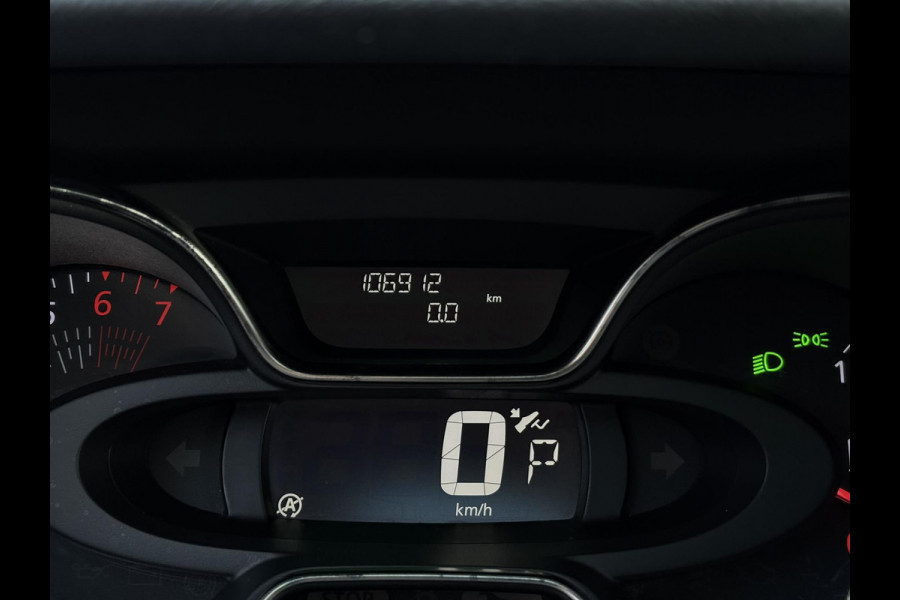 Renault Captur 1.3 TCe Intens | Pano, Navi, PDC, Trekhaak, Cruise, Climate | Dealeronderhouden | NAP |