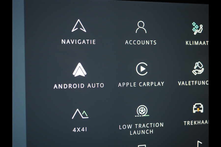 Land Rover Defender 110 2.0 P400e SE | PIVI Pro | Meridian | Keyless | 360 | Trekhaak | Memory | Leder | Dodehoek | Carplay