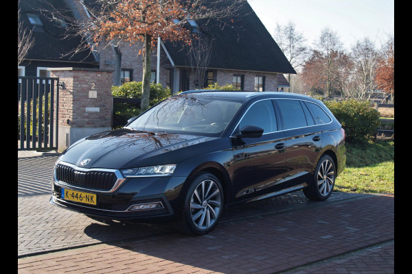 Škoda Octavia Combi 1.0 e-TSI Business Edition Plus | Head-Up Display | Sfeerverlichting | Automaat | Cruise Control | Apple Carplay | Parkeersensoren |