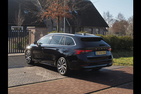 Škoda Octavia Combi 1.0 e-TSI Business Edition Plus | Head-Up Display | Sfeerverlichting | Automaat | Cruise Control | Apple Carplay | Parkeersensoren |