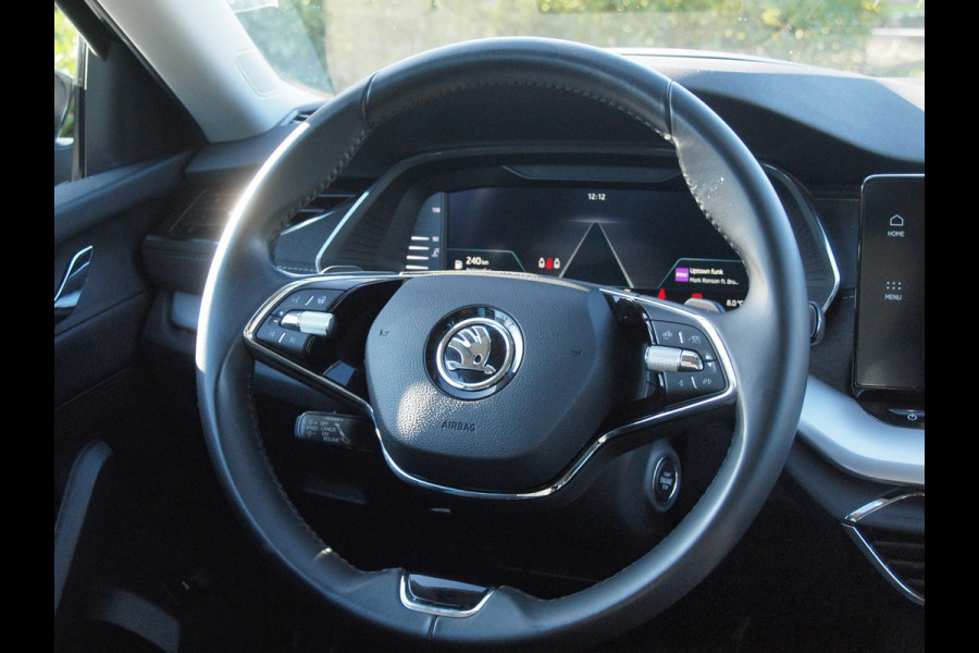 Škoda Octavia Combi 1.0 e-TSI Business Edition Plus | Head-Up Display | Sfeerverlichting | Automaat | Cruise Control | Apple Carplay | Parkeersensoren |