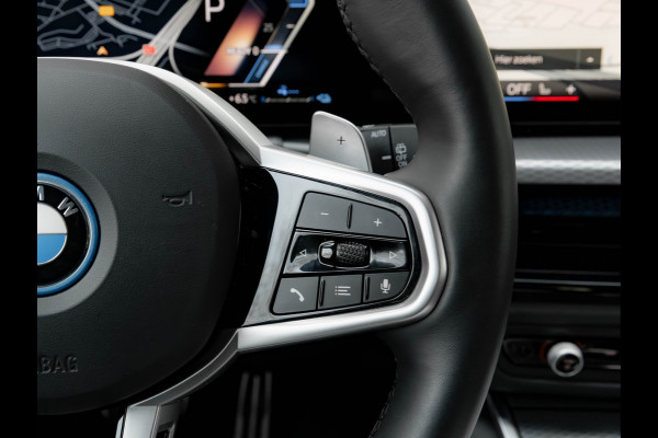 BMW 3 Serie Touring 330e xDrive - M-Sport - LCI 2 - Memoryzetel - Head-up - Driving + Parking Ass