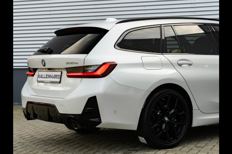BMW 3 Serie Touring 330e xDrive - M-Sport - LCI 2 - Memoryzetel - Head-up - Driving + Parking Ass