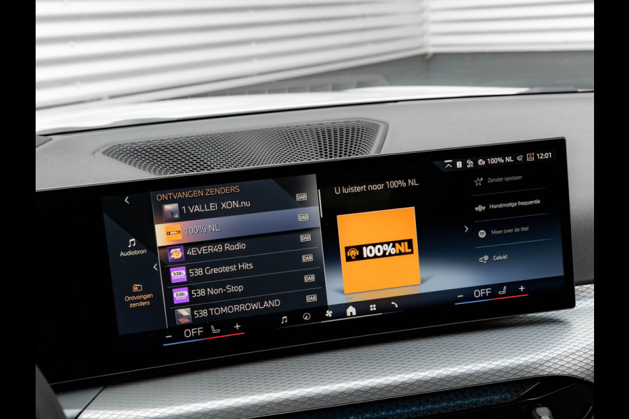 BMW 3 Serie Touring 330e xDrive - M-Sport - LCI 2 - Memoryzetel - Head-up - Driving + Parking Ass