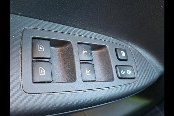 Mitsubishi Eclipse Cross 2.4 PHEV Intense+ Originele NL auto ! Trekhaak