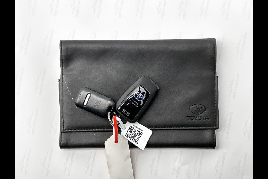 Toyota C-HR 2.0 Hybrid GR-Sport / Pdc+Camera / Airco-ecc./ Navigatie / Xenon / 1/2 Leder / Radio multimedia