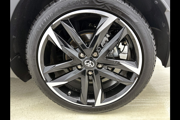 Toyota C-HR 2.0 Hybrid GR-Sport / Pdc+Camera / Airco-ecc./ Navigatie / Xenon / 1/2 Leder / Radio multimedia