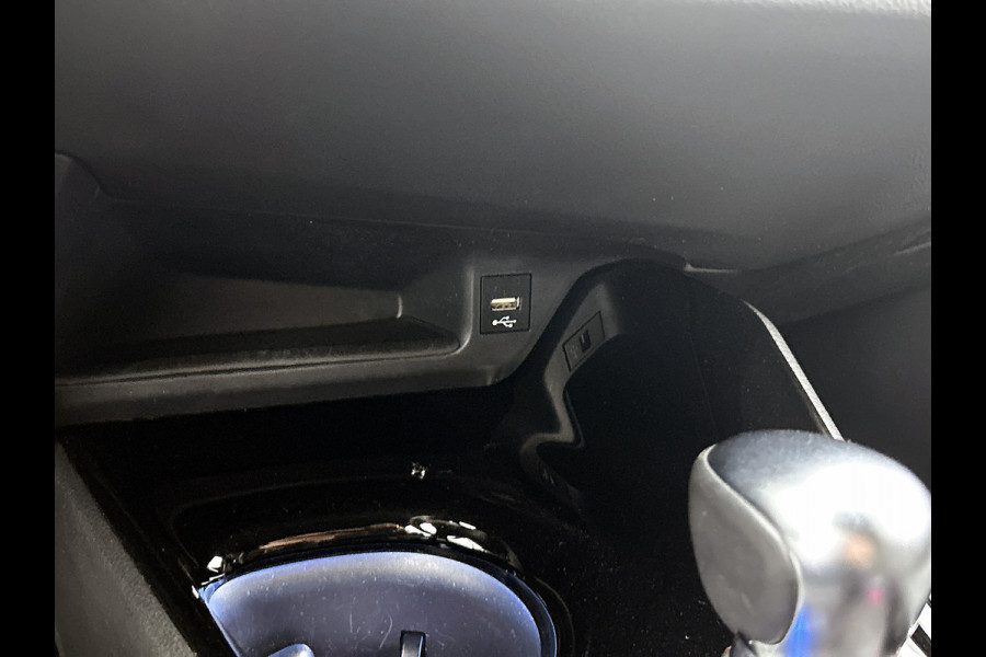 Toyota C-HR 2.0 Hybrid GR-Sport / Pdc+Camera / Airco-ecc./ Navigatie / Xenon / 1/2 Leder / Radio multimedia