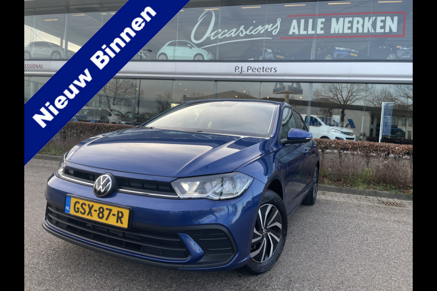 Volkswagen Polo 1.0 TSI Life Edition Achteruitrijcamera - Cruise control - Airco - Apple carplay - Navigatiesysteem - Parkeersensoren voor en achter - Licht metalen velgen 15 inch - Radio - Stuur multifunctioneel - Extra getint glas achter - Elektrische ramen voor en achter - Regensensor - Start/stop systeem
