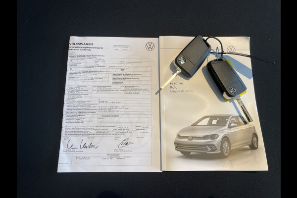 Volkswagen Polo 1.0 TSI Life Edition Achteruitrijcamera - Cruise control - Airco - Apple carplay - Navigatiesysteem - Parkeersensoren voor en achter - Licht metalen velgen 15 inch - Radio - Stuur multifunctioneel - Extra getint glas achter - Elektrische ramen voor en achter - Regensensor - Start/stop systeem