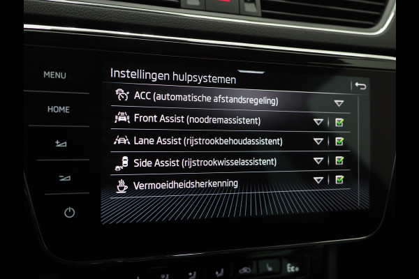 Škoda Superb Combi 1.4 TSI iV 218PK Style | Camera | Trekhaak | Keyless | Adaptive Cruise | Memory | Virtual | Carplay