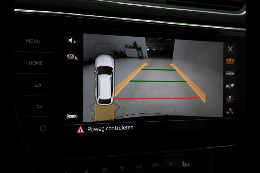 Škoda Superb Combi 1.4 TSI iV 218PK Style | Camera | Trekhaak | Keyless | Adaptive Cruise | Memory | Virtual | Carplay