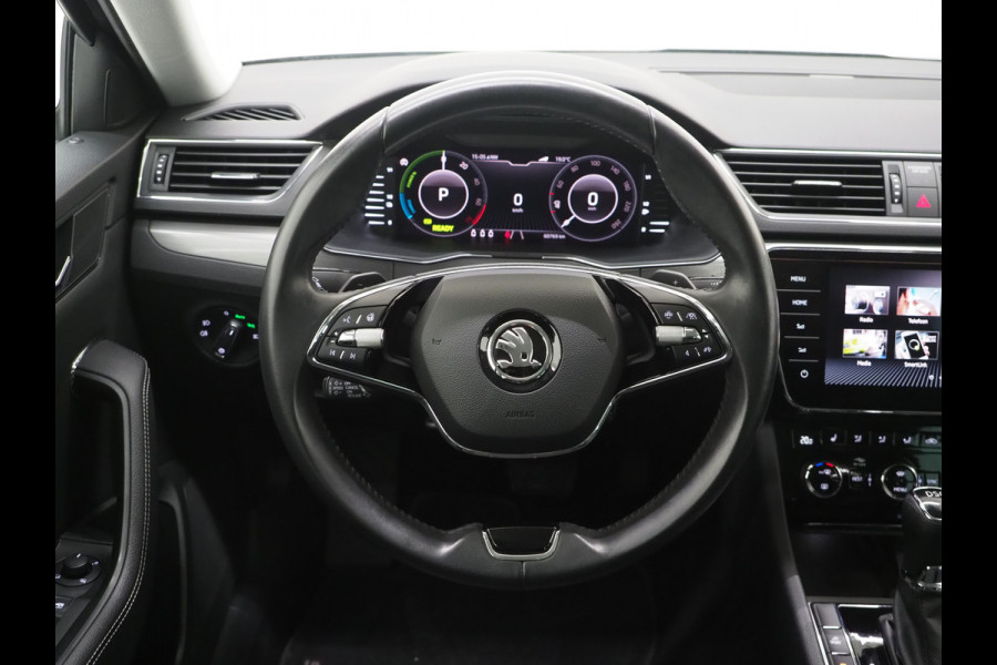 Škoda Superb Combi 1.4 TSI iV 218PK Style | Camera | Trekhaak | Keyless | Adaptive Cruise | Memory | Virtual | Carplay