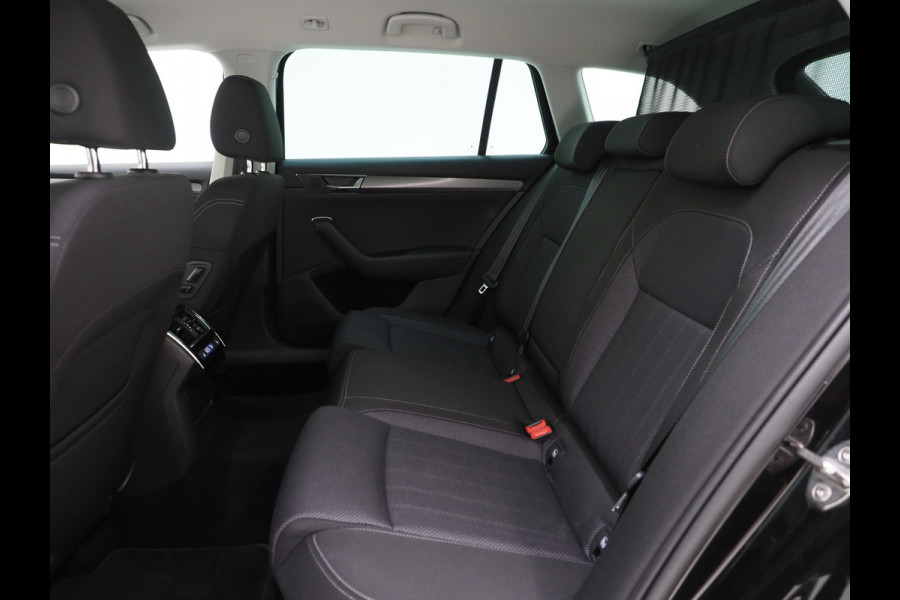 Škoda Superb Combi 1.4 TSI iV 218PK Style | Camera | Trekhaak | Keyless | Adaptive Cruise | Memory | Virtual | Carplay