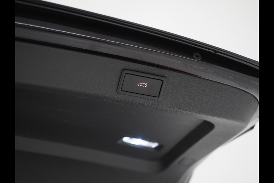 Škoda Superb Combi 1.4 TSI iV 218PK Style | Camera | Trekhaak | Keyless | Adaptive Cruise | Memory | Virtual | Carplay