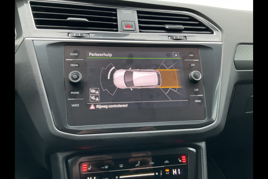 Volkswagen Tiguan 1.5 TSI R-Line Harman/Kardon Leer Adapt.Cruise Carplay Keyless Business+