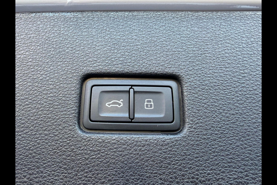 Audi Q8 60 TFSI e quattro Pro Line S Competition