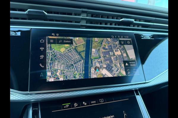 Audi Q8 60 TFSI e quattro Pro Line S Competition