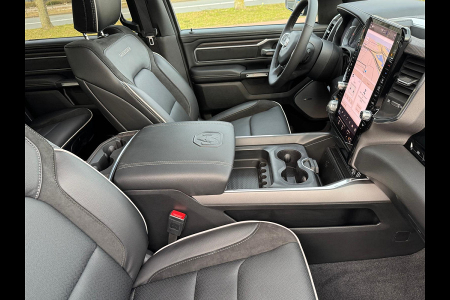 Dodge Ram Laramie full spec. luchtvering, pano, pass.scherm MY25 3.0L TT Hurrican 420pk