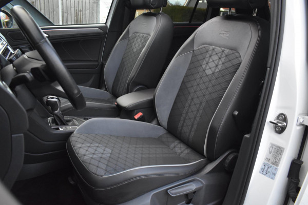 Volkswagen Tiguan 1.5 TSI R-Line | BLACK STYLE | PANORAMADAK | NAP | CAMERA | IQ LIGHT