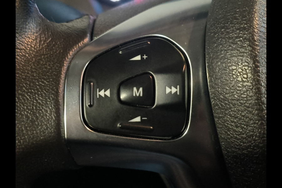 Ford Transit Courier 1.0i Benzine Rijklaar + 6 maanden Bovag-garantie  ( Marge-auto dus BTW/BPM vrij ) Henk Jongen Auto's in Helmond,  al 50 jaar service zoals 't hoort!