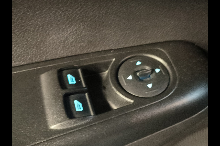 Ford Transit Courier 1.0i Benzine Rijklaar + 6 maanden Bovag-garantie  ( Marge-auto dus BTW/BPM vrij ) Henk Jongen Auto's in Helmond,  al 50 jaar service zoals 't hoort!