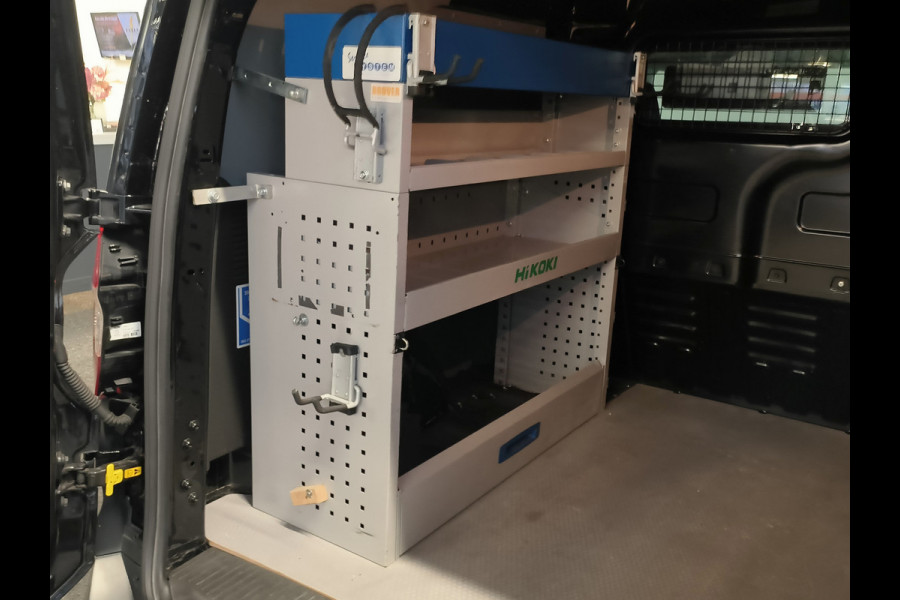 Ford Transit Courier 1.0i Benzine Rijklaar + 6 maanden Bovag-garantie  ( Marge-auto dus BTW/BPM vrij ) Henk Jongen Auto's in Helmond,  al 50 jaar service zoals 't hoort!