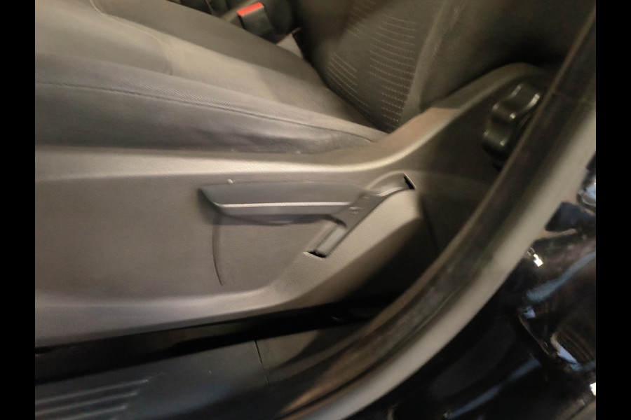 Ford Transit Courier 1.0i Benzine Rijklaar + 6 maanden Bovag-garantie  ( Marge-auto dus BTW/BPM vrij ) Henk Jongen Auto's in Helmond,  al 50 jaar service zoals 't hoort!