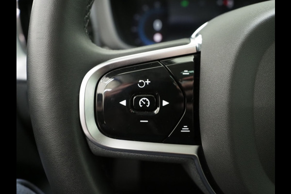 Volvo XC60 2.0 T6 Plug-in hybrid AWD Ultimate Dark Long Range | Panoramadak | Pilot Assist | Harman/Kardon | Head Up | Camera | Keyless | Carplay