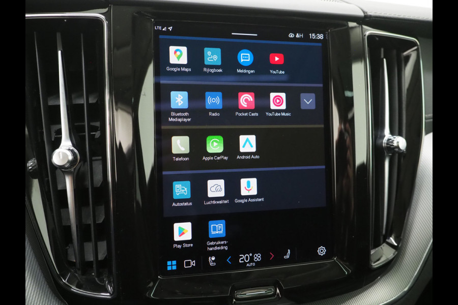 Volvo XC60 2.0 T6 Plug-in hybrid AWD Ultimate Dark Long Range | Panoramadak | Pilot Assist | Harman/Kardon | Head Up | Camera | Keyless | Carplay