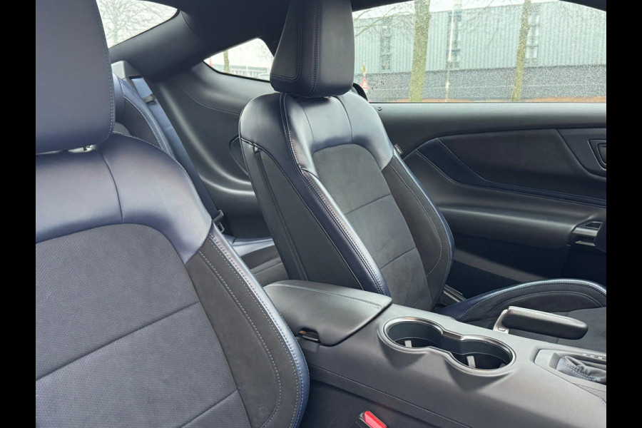 Ford Mustang Fastback GT 5.0 V8 Dark Horse Carbon B&O