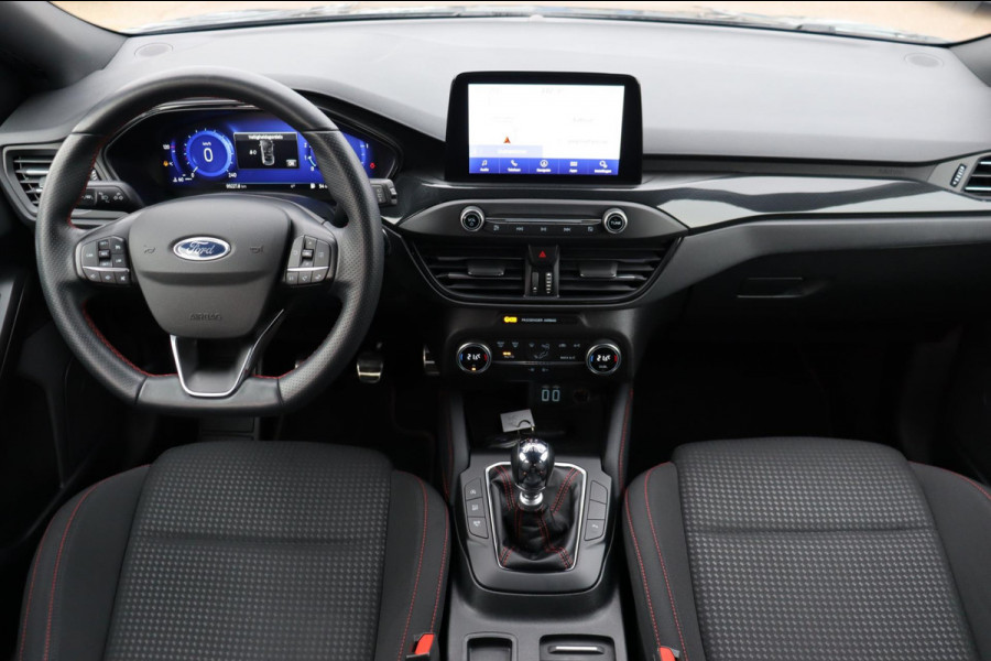 Ford Focus 1.0 EcoBoost Hybrid ST Line X Business org.NL trekhaak digi-dashboard camera