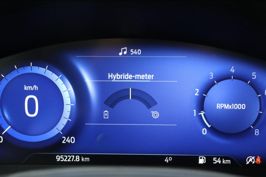 Ford Focus 1.0 EcoBoost Hybrid ST Line X Business org.NL trekhaak digi-dashboard camera