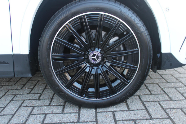 Mercedes-Benz GLA 250 e AMG LINE "NIEUW MODEL!" | PANORAMISCH SCHUIF/KANTEL DAK | SFEER VERLICHTING | ELEKTRISCH BEDIENBARE VOORSTOELEN MET GEHEUGENFUNCTIE EN "ZITKINEMATICA" | DRAADLOZE APPLE CARPLAY/ANDROID AUTO | NIGHT PAKKET: DAKRELING ZWART, ZIJRUITEN EN ACHTERRUITEN ZWART, LICHTMETALEN VELGEN 20" ZWART | HEAD UP DISPLAY | REALITY-NAVIGATIE  | 360° CAMERA | MULTI BEAM LED KOPLAMPEN | DODEHOEK DETECTIE | ADAPTIVE CRUISE CONTROL | KEYLESS GO | ELEKTRISCH BEDIENBARE ACHTERKLEP | DRAADLOZE TELEFOONLADER | SURROUND BURMESTER AUDIO | WINTERPAKKET: STUUR/STOEL VERWARMING |