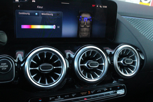 Mercedes-Benz GLA 250 e AMG LINE "NIEUW MODEL!" | PANORAMISCH SCHUIF/KANTEL DAK | SFEER VERLICHTING | ELEKTRISCH BEDIENBARE VOORSTOELEN MET GEHEUGENFUNCTIE EN "ZITKINEMATICA" | DRAADLOZE APPLE CARPLAY/ANDROID AUTO | NIGHT PAKKET: DAKRELING ZWART, ZIJRUITEN EN ACHTERRUITEN ZWART, LICHTMETALEN VELGEN 20" ZWART | HEAD UP DISPLAY | REALITY-NAVIGATIE  | 360° CAMERA | MULTI BEAM LED KOPLAMPEN | DODEHOEK DETECTIE | ADAPTIVE CRUISE CONTROL | KEYLESS GO | ELEKTRISCH BEDIENBARE ACHTERKLEP | DRAADLOZE TELEFOONLADER | SURROUND BURMESTER AUDIO | WINTERPAKKET: STUUR/STOEL VERWARMING |