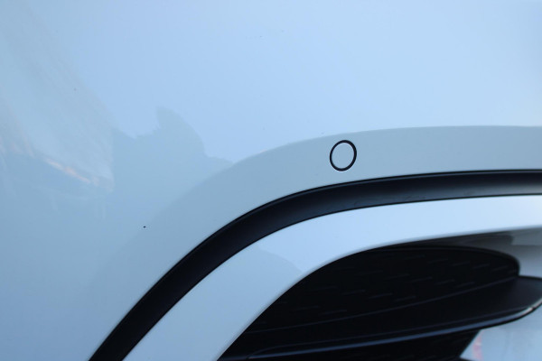 Mercedes-Benz GLA 250 e AMG LINE "NIEUW MODEL!" | PANORAMISCH SCHUIF/KANTEL DAK | SFEER VERLICHTING | ELEKTRISCH BEDIENBARE VOORSTOELEN MET GEHEUGENFUNCTIE EN "ZITKINEMATICA" | DRAADLOZE APPLE CARPLAY/ANDROID AUTO | NIGHT PAKKET: DAKRELING ZWART, ZIJRUITEN EN ACHTERRUITEN ZWART, LICHTMETALEN VELGEN 20" ZWART | HEAD UP DISPLAY | REALITY-NAVIGATIE  | 360° CAMERA | MULTI BEAM LED KOPLAMPEN | DODEHOEK DETECTIE | ADAPTIVE CRUISE CONTROL | KEYLESS GO | ELEKTRISCH BEDIENBARE ACHTERKLEP | DRAADLOZE TELEFOONLADER | SURROUND BURMESTER AUDIO | WINTERPAKKET: STUUR/STOEL VERWARMING |