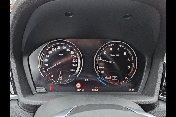 BMW X2 sDrive20i Executive | Automaat | Trekhaak | LED | Park Assist | Navi | Cruise | LMV 19" | All-seasons |