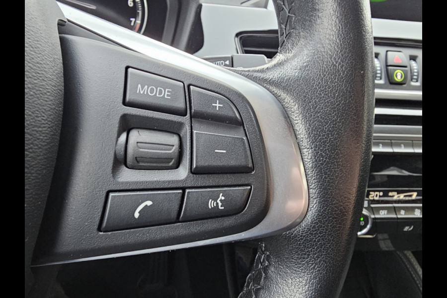 BMW X2 sDrive20i Executive | Automaat | Trekhaak | LED | Park Assist | Navi | Cruise | LMV 19" | All-seasons |