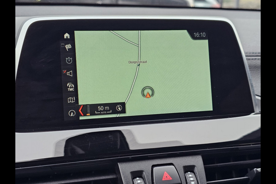 BMW X2 sDrive20i Executive | Automaat | Trekhaak | LED | Park Assist | Navi | Cruise | LMV 19" | All-seasons |