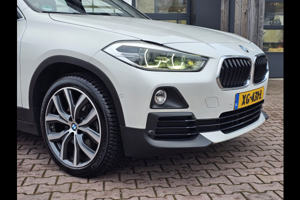 BMW X2 sDrive20i Executive | Automaat | Trekhaak | LED | Park Assist | Navi | Cruise | LMV 19" | All-seasons |