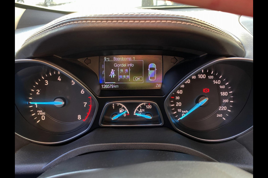 Ford Kuga 1.5 EcoBoost Vignale - Navigatie I Leer I Airco I Sport interieur & velgen I LED I PDC I Dealer onderhouden