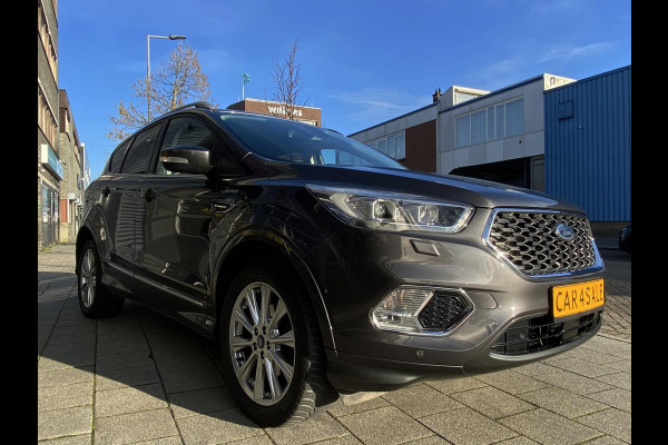 Ford Kuga 1.5 EcoBoost Vignale - Navigatie I Leer I Airco I Sport interieur & velgen I LED I PDC I Dealer onderhouden