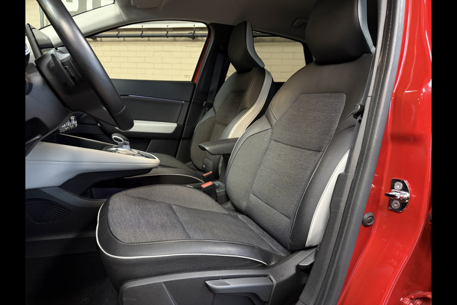 Renault Captur 1.3 TCe 155 Edition One | Groot Navi | ACC | Bose | 360 | 18"| Stoel & Stuur verwarming | 100 % Dealer onderhouden!