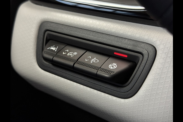 Renault Captur 1.3 TCe 155 Edition One | Groot Navi | ACC | Bose | 360 | 18"| Stoel & Stuur verwarming | 100 % Dealer onderhouden!