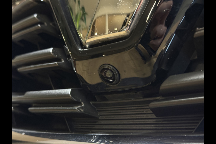 Renault Captur 1.3 TCe 155 Edition One | Groot Navi | ACC | Bose | 360 | 18"| Stoel & Stuur verwarming | 100 % Dealer onderhouden!