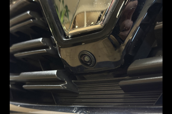 Renault Captur 1.3 TCe 155 Edition One | Groot Navi | ACC | Bose | 360 | 18"| Stoel & Stuur verwarming | 100 % Dealer onderhouden!