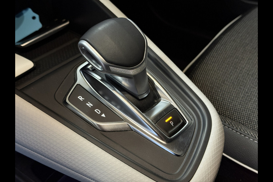 Renault Captur 1.3 TCe 155 Edition One | Groot Navi | ACC | Bose | 360 | 18"| Stoel & Stuur verwarming | 100 % Dealer onderhouden!