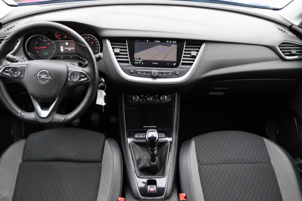 Opel Grandland X 1.2 Turbo Innovation org. NL trekhaak camera H.leer verwarmde comfort-stoelen