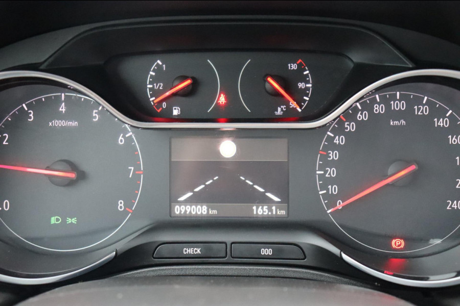 Opel Grandland X 1.2 Turbo Innovation org. NL trekhaak camera H.leer verwarmde comfort-stoelen